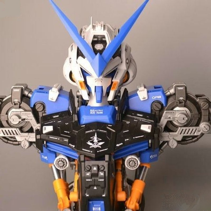 Bandai New 2026  Astray Blue 1 - Model Kit Lancelot review and price